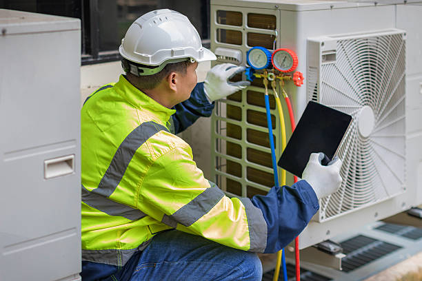 Professional Ac Installation technician working in Dousman, WI